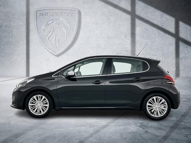 Peugeot 208 82pk Blue Lease Executive | Rijklaar | Navigatie | Climate Control | LM Velgen |