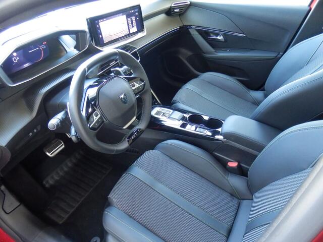 Peugeot 208 Hybrid e-DCS6 GT | 135pk | 360 Camera | Panoramadak |