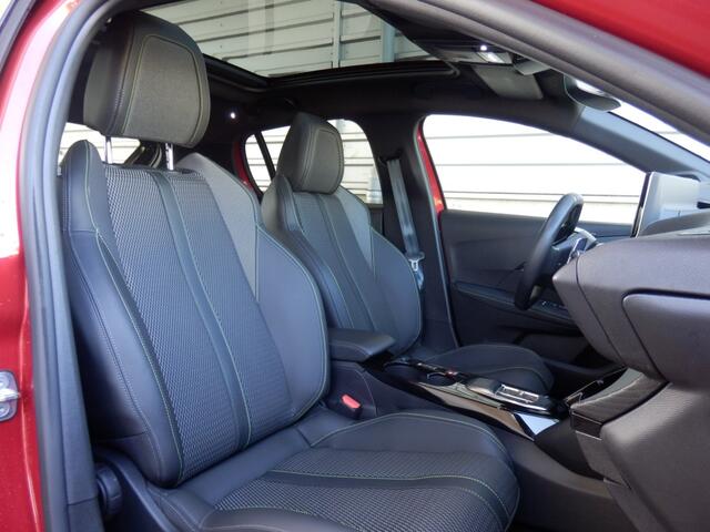 Peugeot 208 Hybrid e-DCS6 GT | 135pk | 360 Camera | Panoramadak |