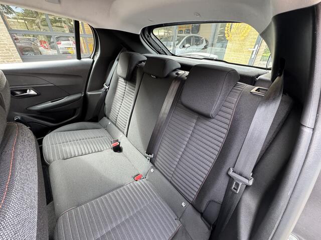 Peugeot 208 1.2 PureTech Active Airco Carplay