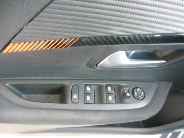 Peugeot 208 1.2 PureTech Blue Lease Active Staat in De Krim