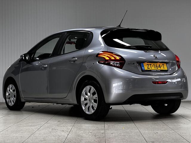 Peugeot 208 1.2 PureTech Blue Lease Active /Apple + Android /DAB+! /Navi /Airco /Cruise /Elek. pakket /Bluetooth /PDC /LED Dagrijverl. /Mistlampen /Dakspoiler /Getint glas /Isofix /Armsteun.