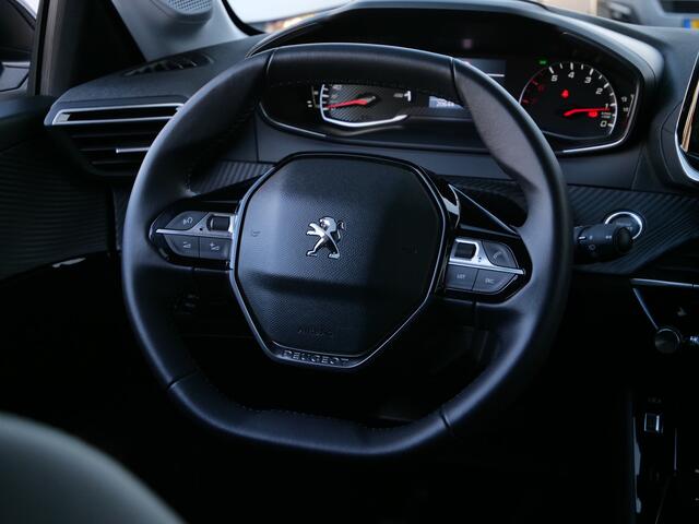 Peugeot 208 1.2 T 100 Pk PureTech Allure DAB / PDC / Apple Carplay