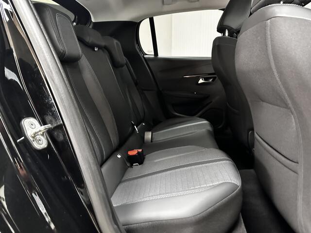 Peugeot 208 1.2 PureTech Allure Pack /Camera! /LED Koplampen /KEYLESS GO! /Apple + Android /DAB+! /Lane Assist /Navi /Climat /Cruise /Elek. pakket /Bluetooth /Regensensor /16"LMV /LED Dagrijverl. /PDC.