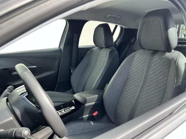 Peugeot 208 1.2 PT 100 Allure | Parkeercamera | Navi | Apple Carplay | Prijs is rijklaar