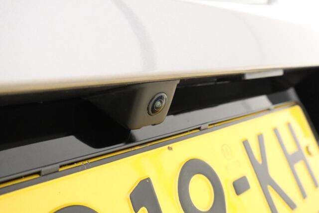 Peugeot 208 1.2 PureTech 100 Allure Navigatie | Apple Carplay/Android Auto | Climate en Cruise Control | Camera | Keyless Start