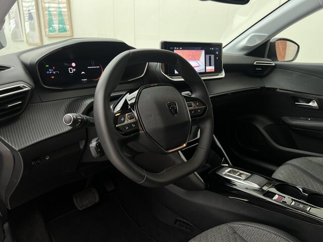 Peugeot 208 Hybrid 100 e-DCS6 Allure | Navigatie | Binnenkort binnen!