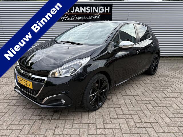 Peugeot 208 1.2 PureTech Signature | PDC | Navi | LM Velgen | Airco | Apple Carplay/Android Auto | RIJKLAARPRIJS INCL 12 MAANDEN GARANTIE EN BEURT