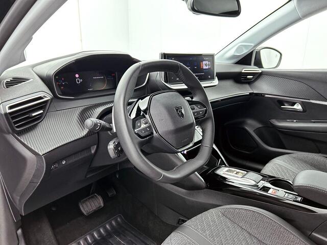 Peugeot 208 1.2 Hybrid 100PK Automaat Allure | Navigatie | Apple Carplay/Android Auto | Airco | Camera | Parkeer sensoren | Cruise Control | Led | Lichtmetalen Velgen