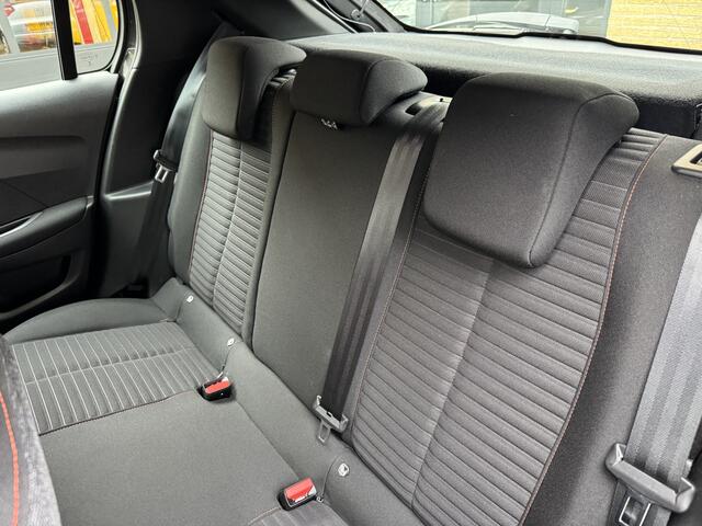 Peugeot 208 1.2 PureTech Active Navi Airco Carplay