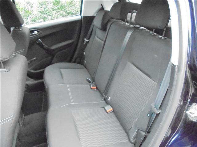 Peugeot 208 1.2 PureTech Blue Lion