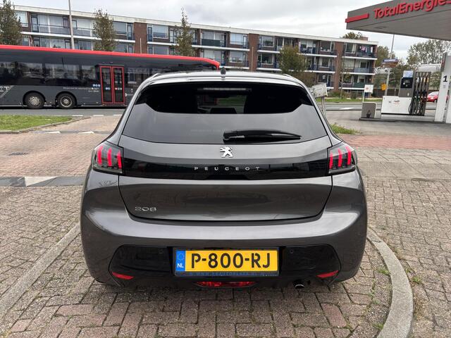 Peugeot 208 1.2 PureTech Blue Lease Allure Navi/Panoramadak/Camera/Apple Carplay/GEEN AFLEVERKOSTEN