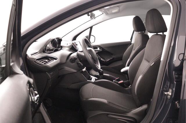 Peugeot 208 1.2 PureTech Blue Lion, Orig. NL | Navi | PDC | DAB+ | Cruise Control | Airco - RIJKLAAR