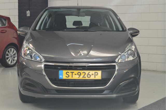 Peugeot 208 1.2 PureTech Active // 42.000 km // AIRCO // CRUISE CONTROLE // CARPLAY // DEALER ONDERHOUDEN //