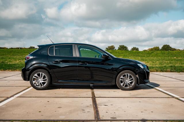 Peugeot 208 1.2 PureTech Active Pack | NAVI | 16" LM VELGEN | CRUISE