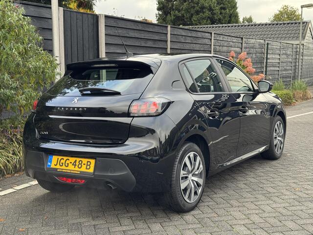 Peugeot 208 Active 1.2 PureTech 75PK Achteruitrijcamera, Airco, Navigatie, Apple Carplay, Android Auto