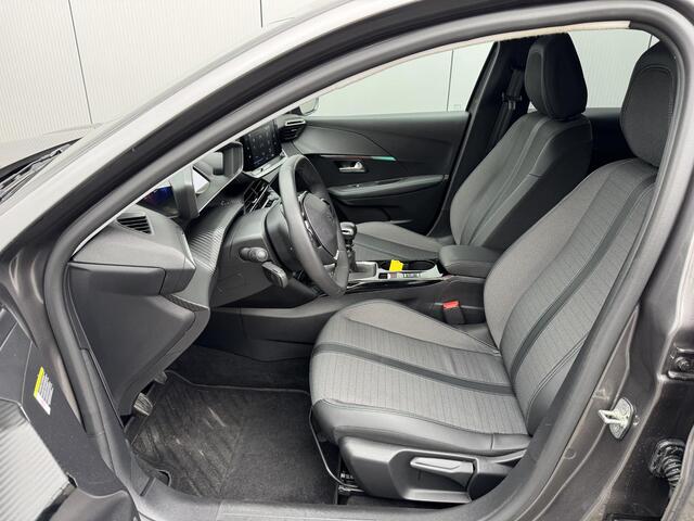 Peugeot 208 1.2 100pk Allure Led koplampen Lampen / ACC Cruise control/ Navigatie via Apple Carplay & Android Auto / Rondomzicht Camera / Stoelverwarming voor / Climate Control / Keyless Entry & Start
