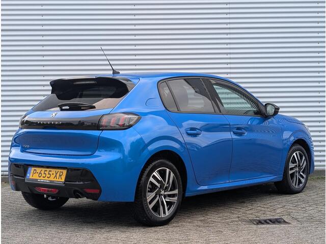 Peugeot 208 Allure Pack 1.2 Turbo 100pk EAT8 NAVI | CAMERA | CLIMA | ALL SEASON BANDEN | APPLE CARPLAY / ANDROID AUTO |