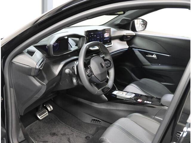 Peugeot 208 1.2 Hybrid 110 e-DCS6 GT | Incl. ¤4.625,- Korting! | Adaptive CruiseControl | Camera Voor/Achter | Keyless Entry | Verwarmde Voorstoelen | ClimateControl | Navigatie | AppleCarPlay/AndroidAuto |