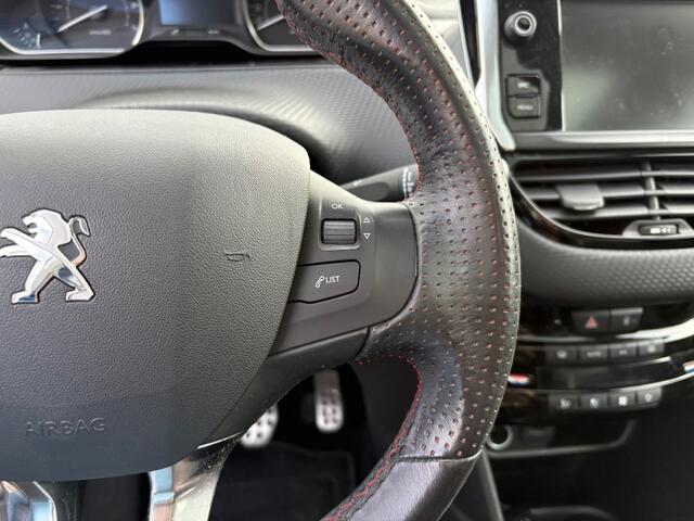 Peugeot 208 1.2 PURETECH GT-LINE / PANO / CRUISE