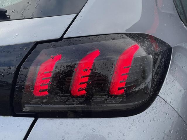 Peugeot 208 1.2 PureTech Allure - Navigatie - Climate Control - Apple Carplay/Android Auto - Camera