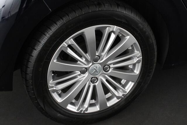Peugeot 208 1.2 PureTech Blue Lease Executive > Cruise control/Navigatie/Parkeersensor a...