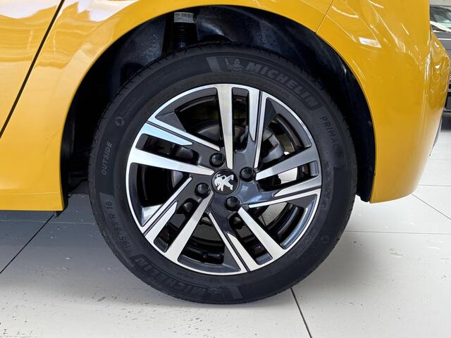 Peugeot 208 1.2 PureTech Allure Pack Navigatie | Achteruitrijcamera | Cruise Control