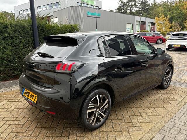 Peugeot 208 1.2 PureTech Allure Navi-Carplay Stoelverwarming Led 360-Camera 3D-Cockpit