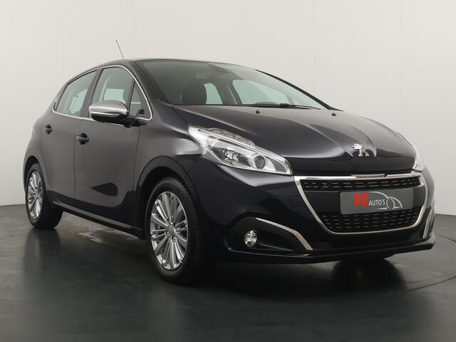Peugeot 208 1.2 PureTech Allure Automaat - Navigatie - Climate Control - Lichtmetalen velgen