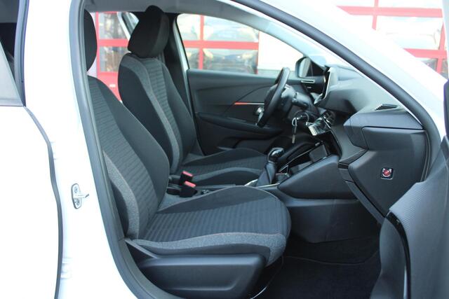 Peugeot 208 1.2 PureTech Active Apple Andriod/Led/Pdc/Navi/NL Auto!!