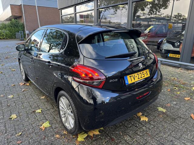Peugeot 208 1.2 PureTech Blue Lease Allure CLIMA-CRUISE