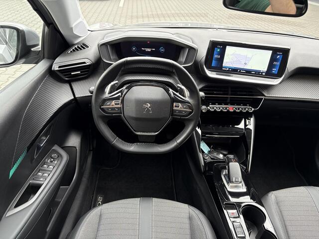 Peugeot 208 1.2 PureTech Allure Panoramadak, Camera, Carplay. Garantie