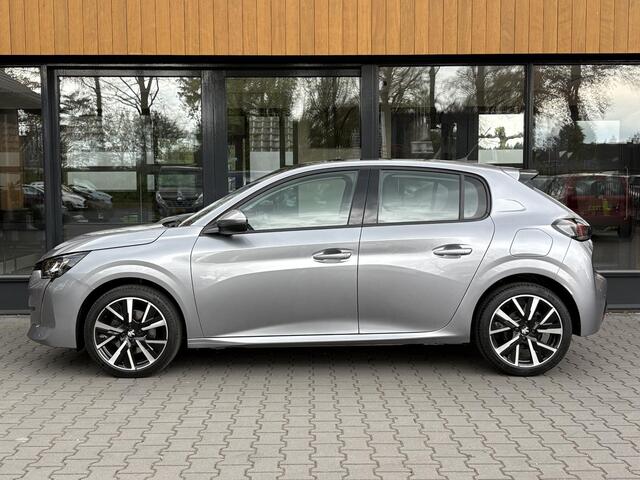 Peugeot 208 1.2 PureTech Allure Panoramadak, Camera, Carplay. Garantie