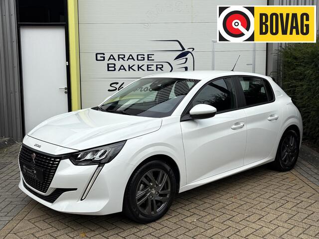 Peugeot 208 1.2 PureTech Style LED, Parkeersensoren, LM Velgen, Navigatie, Cruise Control