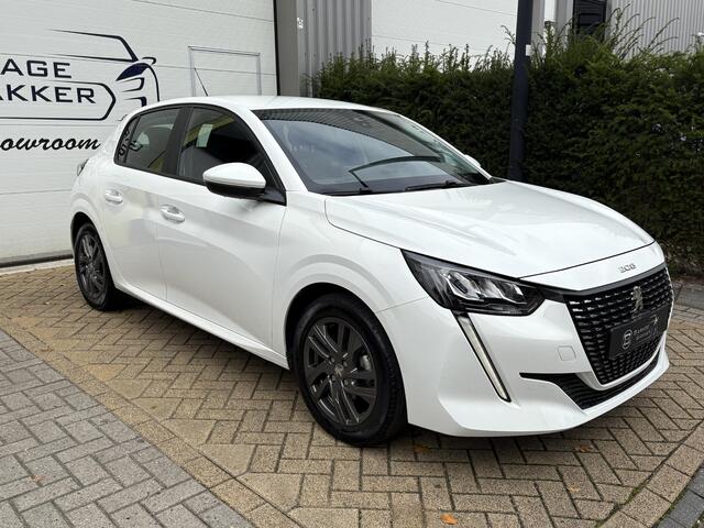 Peugeot 208 1.2 PureTech Style LED, Parkeersensoren, LM Velgen, Navigatie, Cruise Control