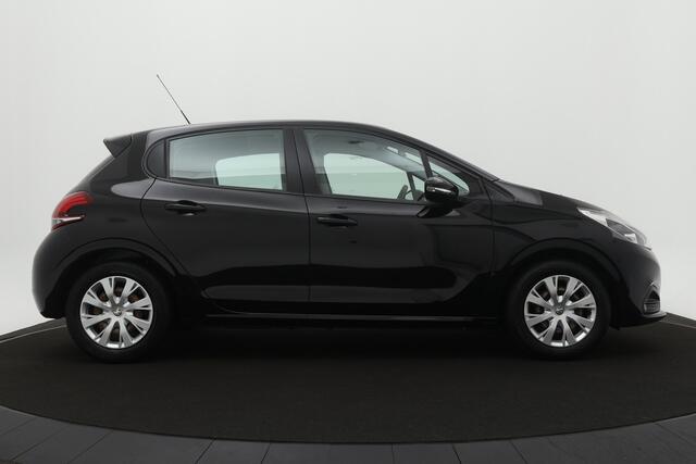 Peugeot 208 BWJ 2019 / 82 PK 1.2 Active | | AIRCO | NAVI | CRUISE | PDC | ELEKTRISCH PAKKET