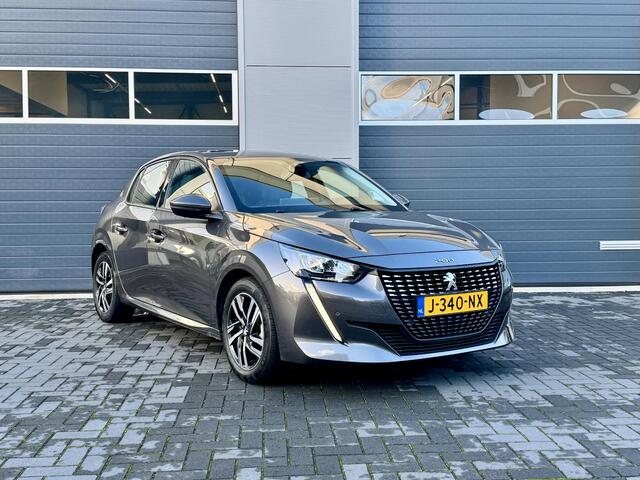 Peugeot 208 1.2/ 101 PK Allure LED/ Camera/ BTW/ PDC V+A/ 1e eigenaar/ Nieuwe riem/ NAP