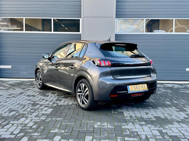 Peugeot 208 1.2/ 101 PK Allure LED/ Camera/ BTW/ PDC V+A/ 1e eigenaar/ Nieuwe riem/ NAP