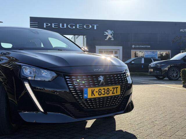 Peugeot 208 Active Pack 1.2 PureTech 75PK Navigatie, Parkeersensoren Achter, Apple Carplay, Android Auto, DAB, LED Koplampen