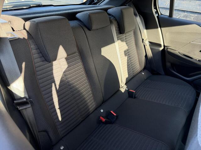 Peugeot 208 Active Pack 1.2 PureTech 75PK Navigatie, Parkeersensoren Achter, Apple Carplay, Android Auto, DAB, LED Koplampen