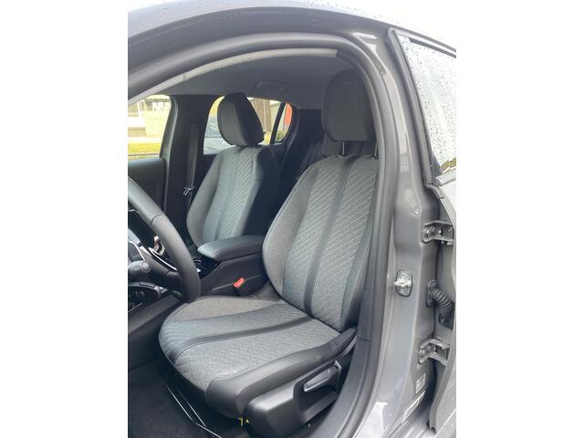 Peugeot 208 Hybrid 110 e-DSC6 Allure |Hybride Automaat!| 360 Camera!|Navi!|