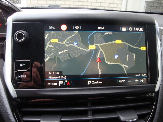 Peugeot 208 1.2 PureTech Blue Lease Allure