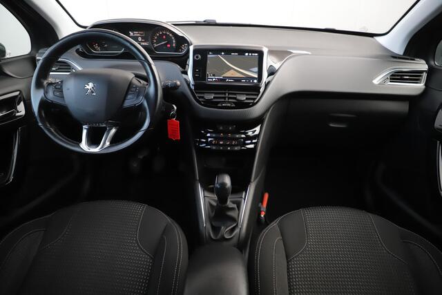 Peugeot 208 1.5 BlueHDi Blue Lease Allure 101PK Trekhaak Navigatie Carplay Android 16 inch LMV Climate Cruise Control
