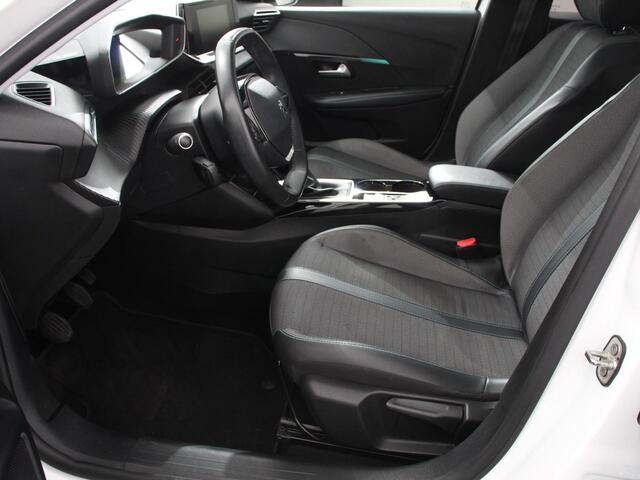 Peugeot 208 1.2 PureTech 101pk Allure Sky | Navigatie | Apple Carplay/Android Auto | Climate Control | Panorama dak | Stoelverwarming | Lichtmetalen Velgen | Digitale Cockpit