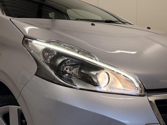 Peugeot 208 1.2 PureTech Blue Lion | Led | DAB | Airco | Cruise | Apple Carplay / Android Auto | Navigatie |