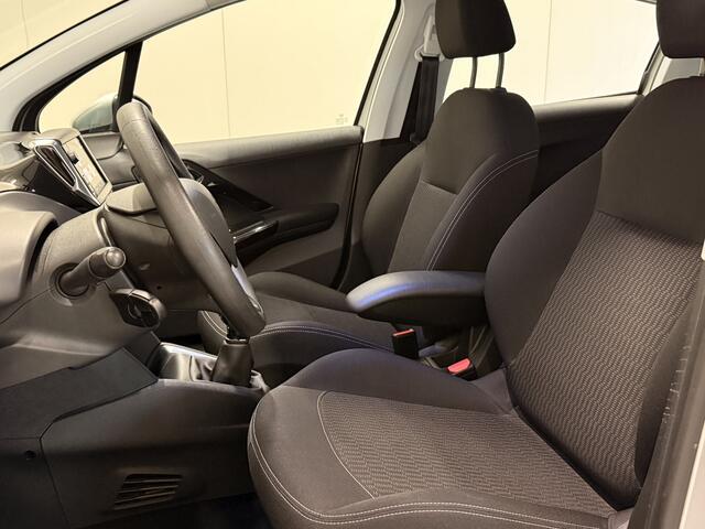 Peugeot 208 1.2 PureTech Blue Lion | Led | DAB | Airco | Cruise | Apple Carplay / Android Auto | Navigatie |