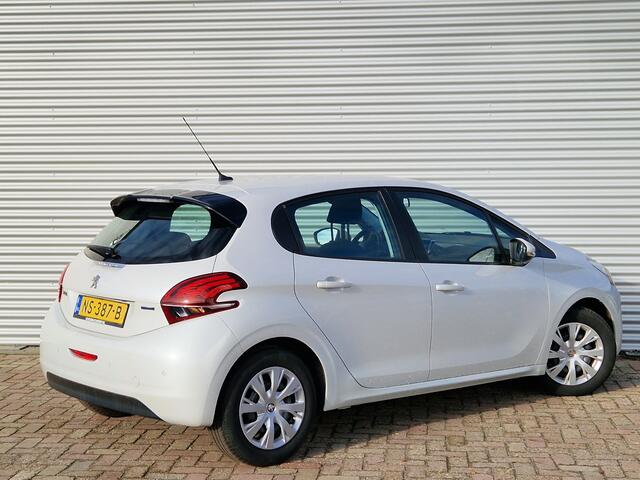 Peugeot 208 1.2 PureTech Blue Lion | Airco | Cruise control | Navigatie