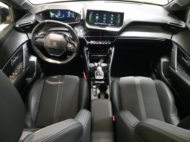 Peugeot 208 1.2 PureTech GT-Line Automaat | Trekhaak | Panoramadak | Navigatie