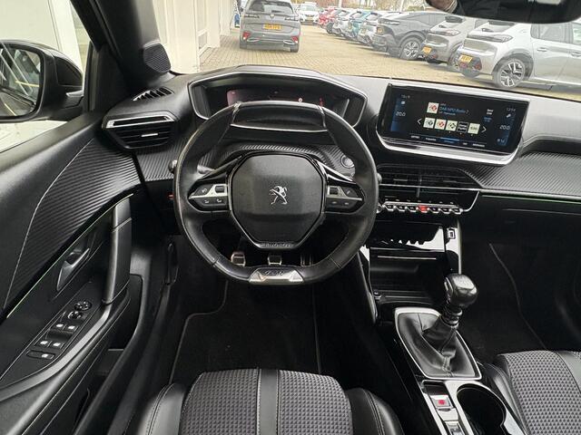 Peugeot 208 1.2T 100pk GT Pack | Nieuwstaat | Panoramadak | Dealeronderhouden | Dodehoek detectie | Keyless | Full LED | Navigatie | Climate Control