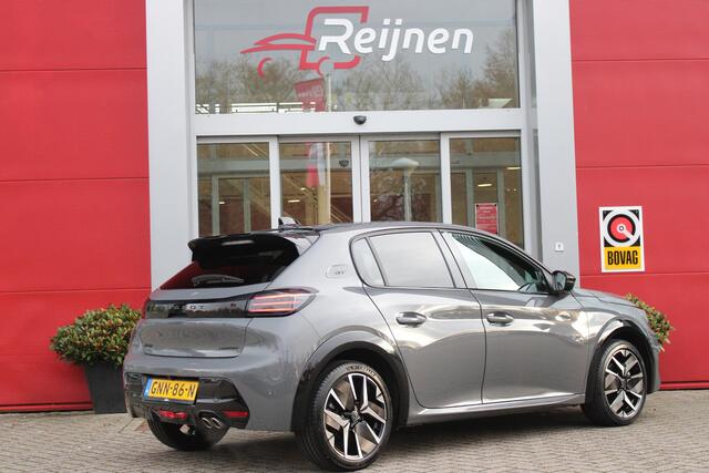 Peugeot 208 Hybrid 145PK e-DCS6 GT PACK | ELEKTRISCH VERSTELBARE BESTUURDERSSTOEL MET MASSAGE FUNCTIE | CAMERA VOOR + ACHTER | ALCANTARA BEKLEDING | DODEHOEK DETECTIE | ADAPTIVE CRUISE CONTROL | NAVIGATIE | DRAADLOZE APPLE CARPLAY/ANDROID AURO | PANORAMA DAK | ZWART